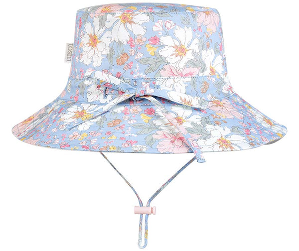Sunhat Yasmin | Dusk