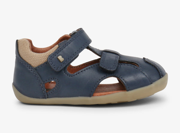 Step Up Chase Sandal | Navy - SALE